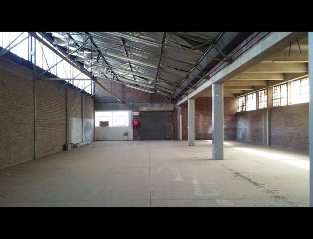 839M² WAREHOUSE TO LET IN BENROSE